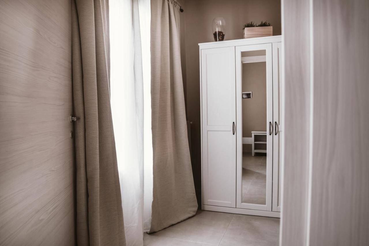 La Corte Di Silvia Sesto Calende Buitenkant foto